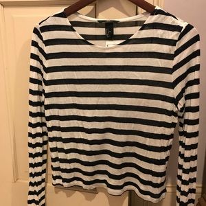Black and white top